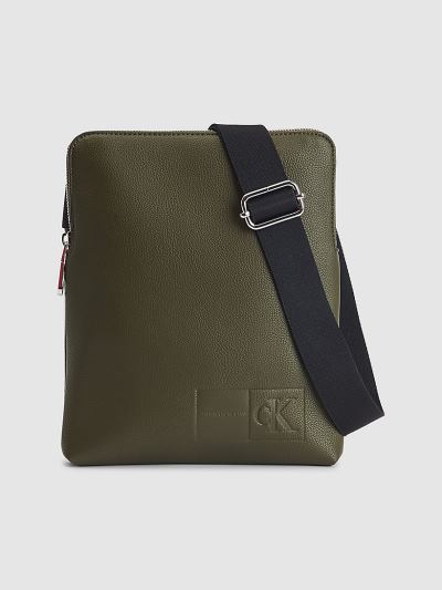 Calvin Klein Táskák & Kiegészítők HU688916 | Calvin Klein Micro Flat Férfi Crossbody Táska Olivazöld